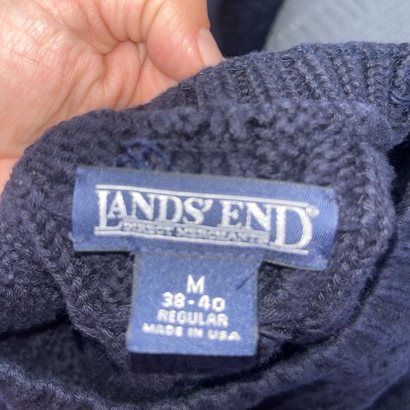 Lands end navy sweater . - Picture 5 of 8